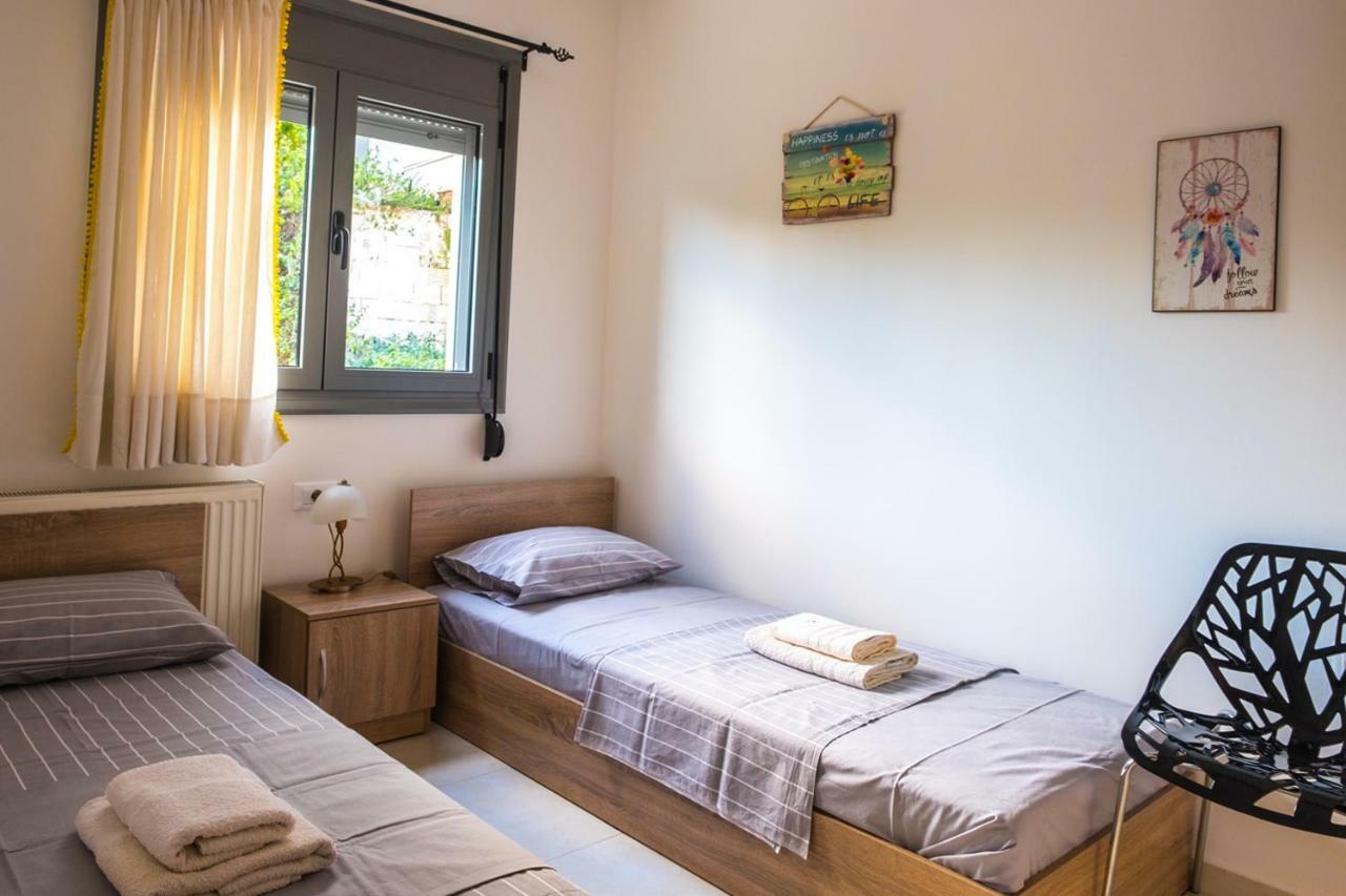 Holy Paraskevi Apartment Agios Nikolaos Buitenkant foto